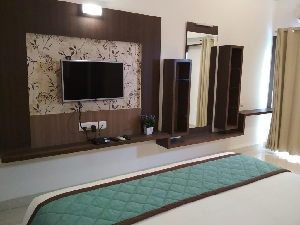 White Castle Boutique Apartment Hotel Bangalore Ngoại thất bức ảnh